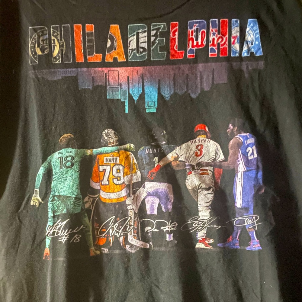 Philadelphia teams T-shirt